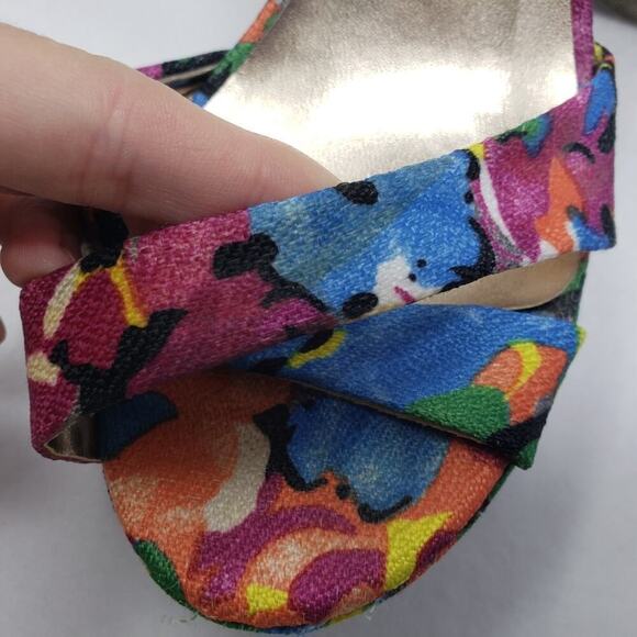 Madden Girl Evonne Mary Jane Watercolor Floral Sandal Wedge Heels 8.5 - Picture 7 of 8